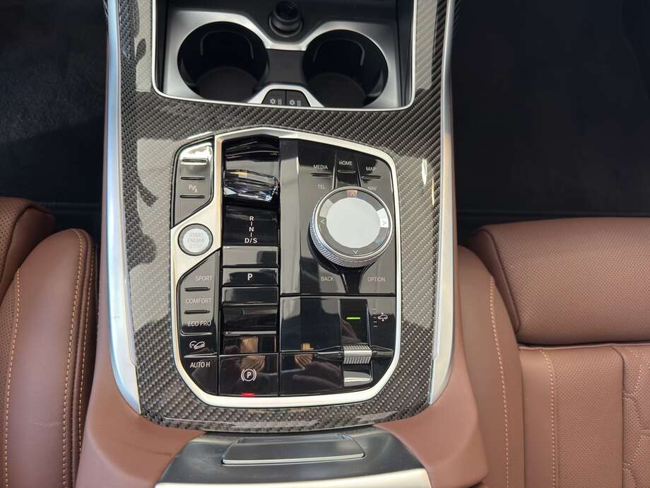 BMW X7 xDrive40d (Bild 11/19)