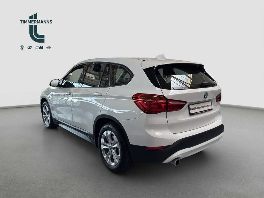 BMW X1 (Bild 11/17)