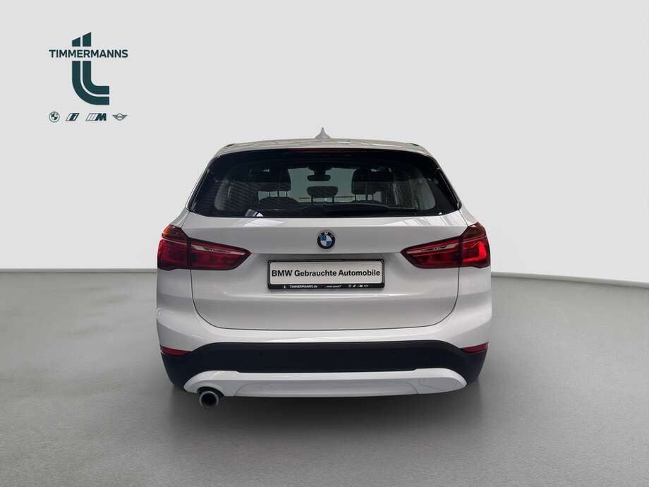 BMW X1 (Bild 12/17)