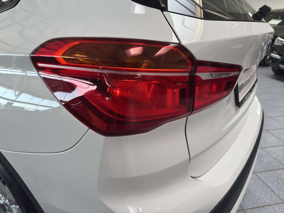 BMW X1 (Bild 8/17)