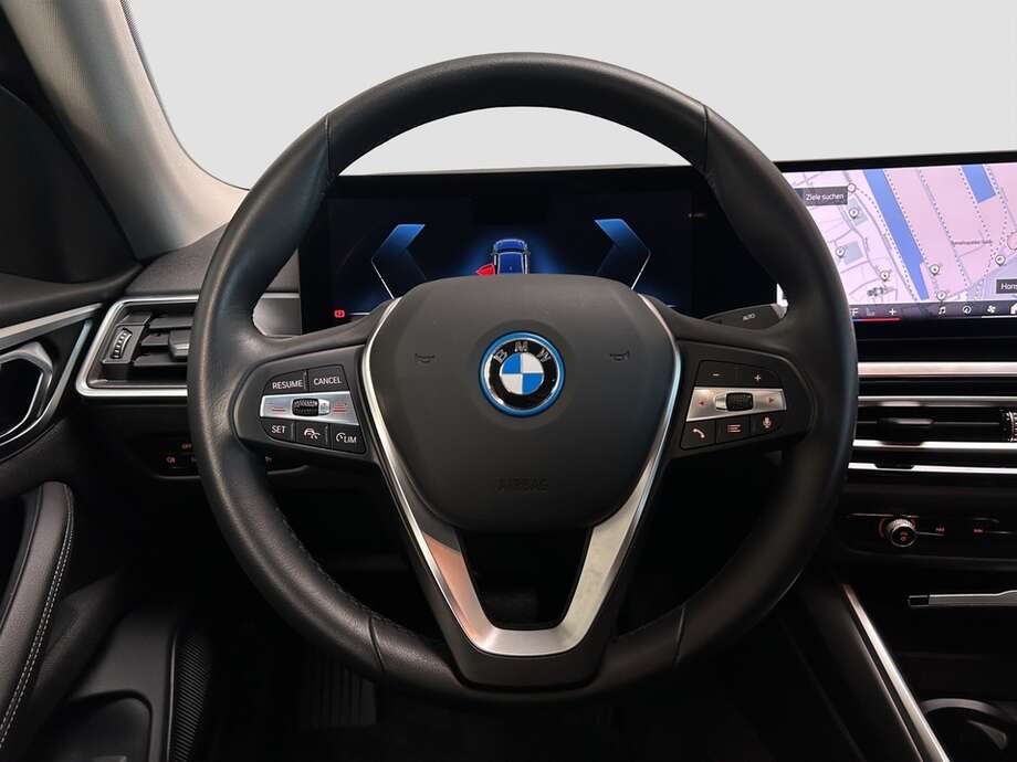 BMW i4 (Bild 4/15)