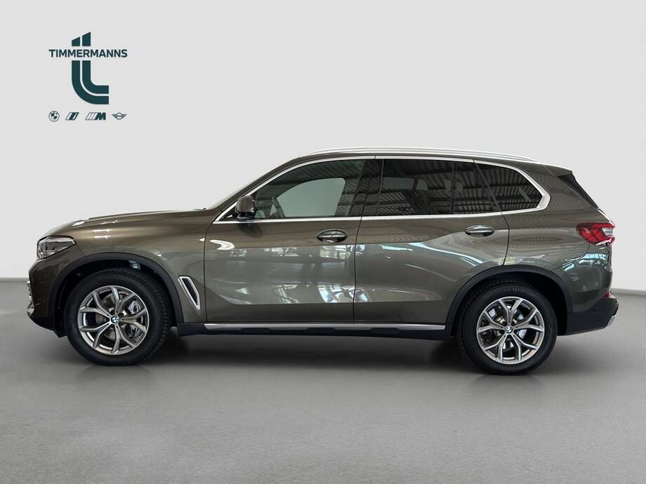 BMW X5 (Bild 9/16)
