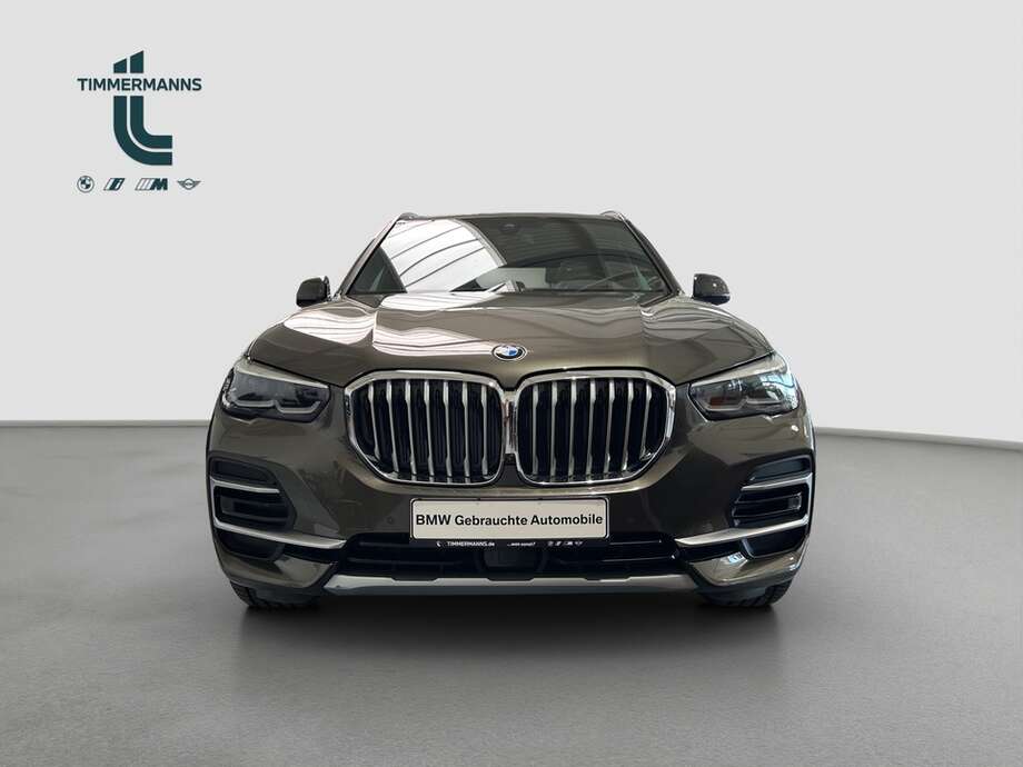 BMW X5 (Bild 15/16)