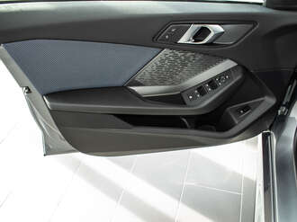 BMW 118d (Bild 2/15)
