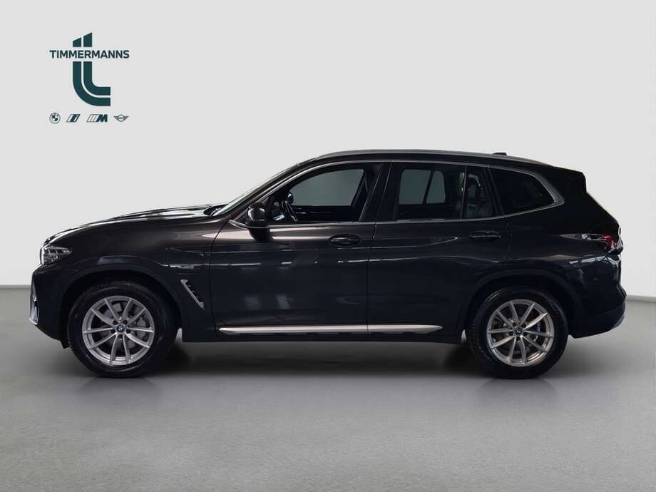 BMW X3 (Bild 8/15)