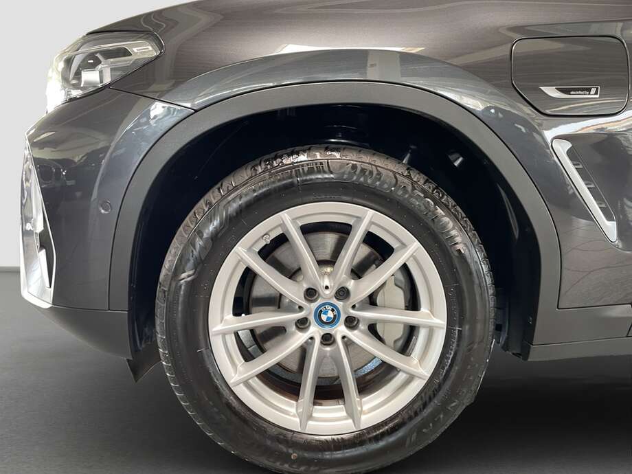 BMW X3 (Bild 15/15)