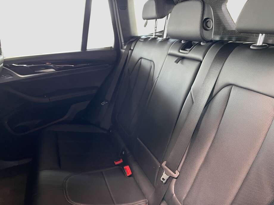 BMW X3 (Bild 6/15)