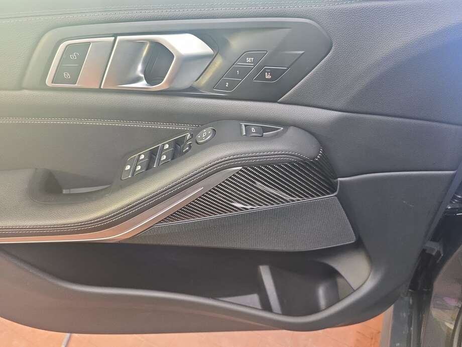 BMW X5 (Bild 8/19)