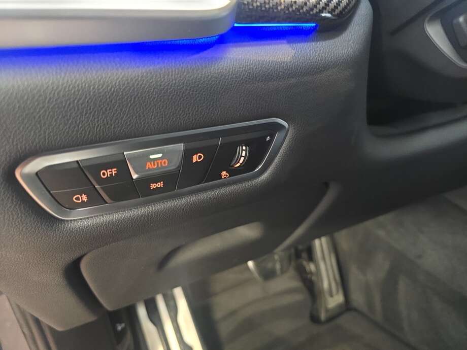 BMW X5 (Bild 9/19)