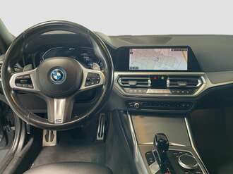 BMW 330e (Bild 3/17)