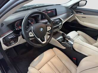 BMW 530d (Bild 1/17)