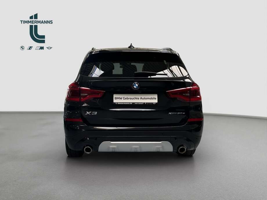 BMW X3 (Bild 8/14)
