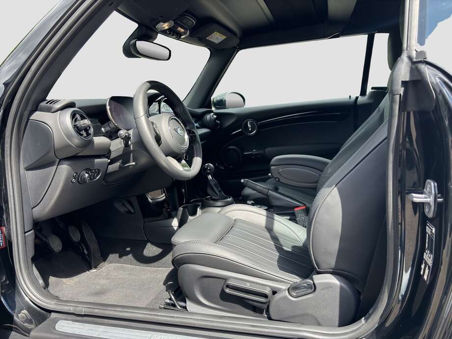 MINI Cooper (Bild 2/16)