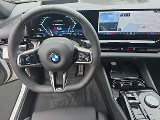 BMW 520d (Bild 2/19)
