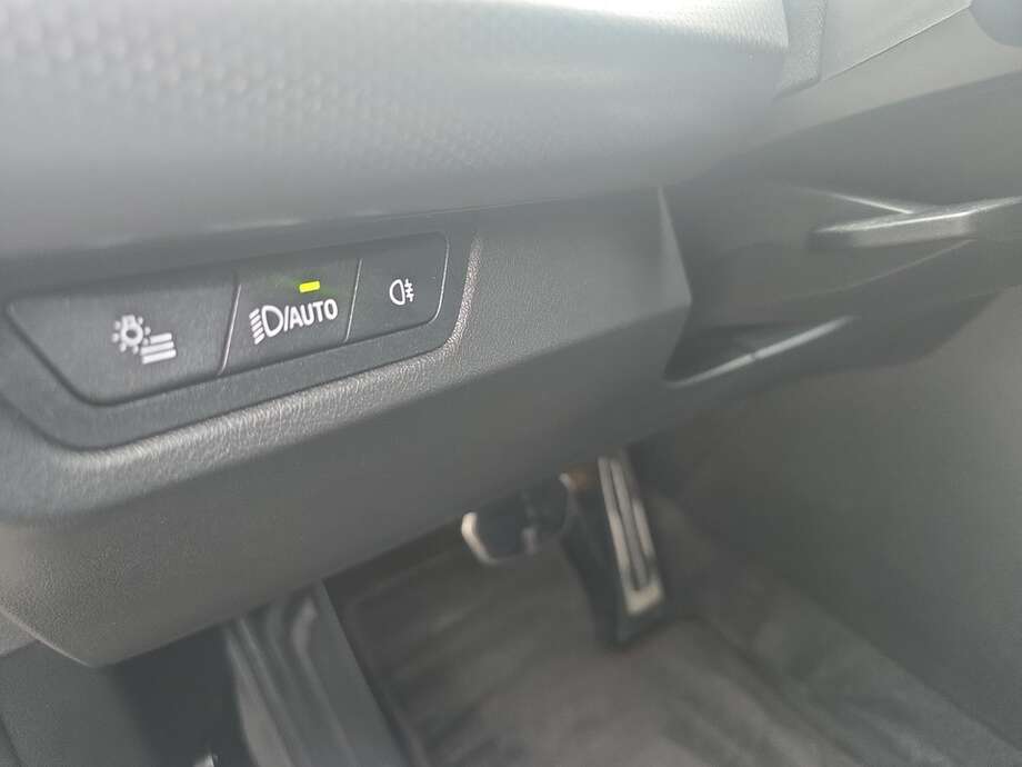 BMW X1 (Bild 9/18)