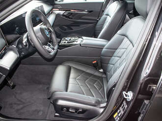 BMW BMW i5 eDrive40 Touring (Bild 1/19)