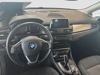 BMW 218 Active Tourer (Bild 3/16)