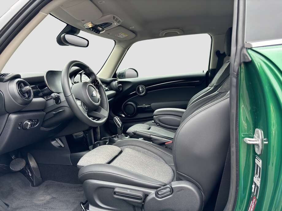 MINI Cooper S (Bild 2/2)