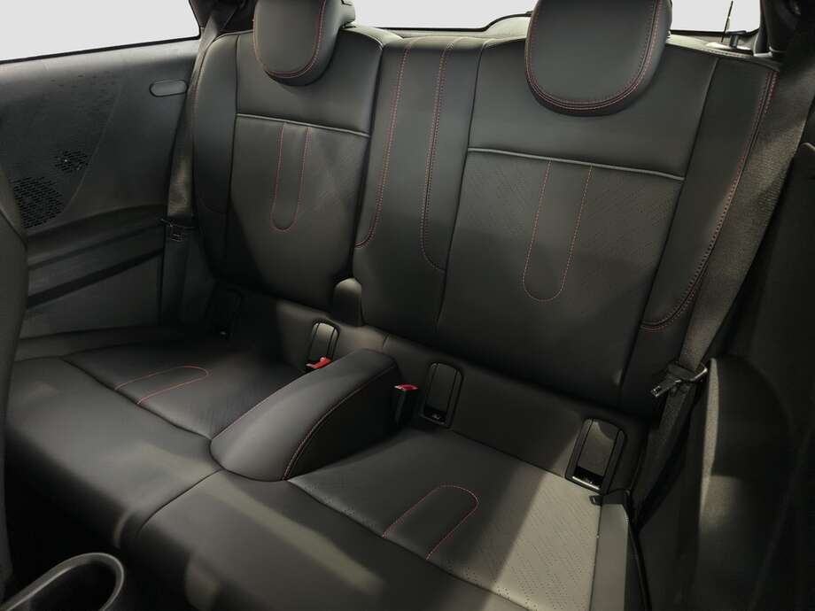 MINI Cooper S (Bild 4/24)