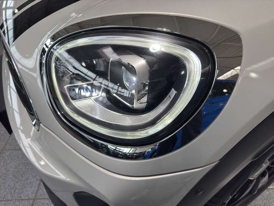 MINI Cooper D Countryman (Bild 9/17)
