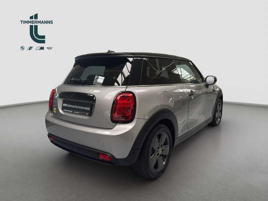 MINI Cooper SE (Bild 11/17)