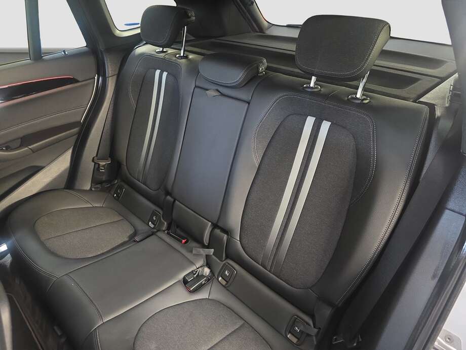 BMW X1 (Bild 6/18)