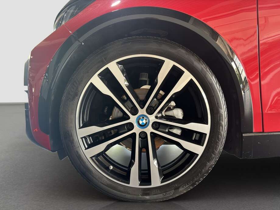 BMW i3 (Bild 15/16)