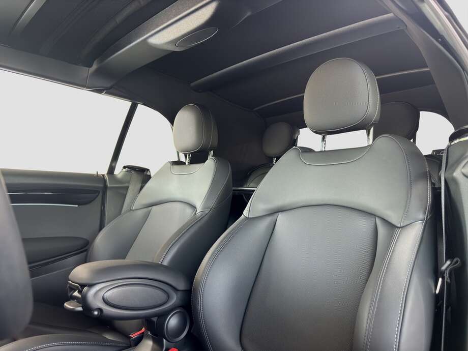 MINI Cooper S Cabrio (Bild 3/16)