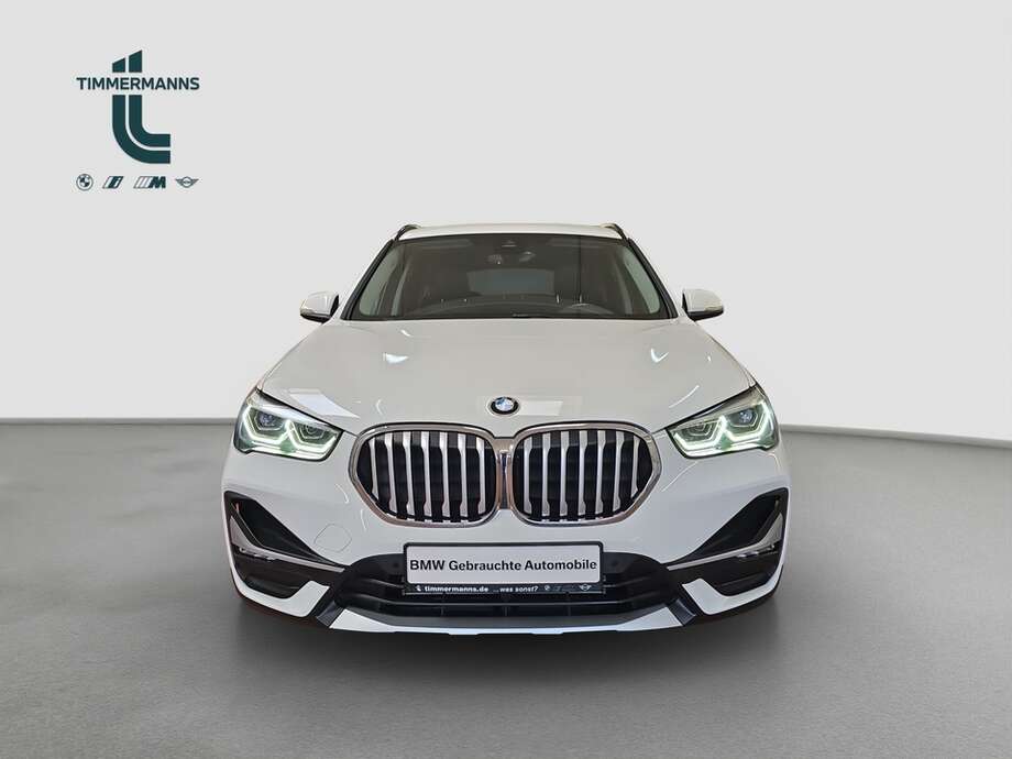 BMW X1 (Bild 17/18)