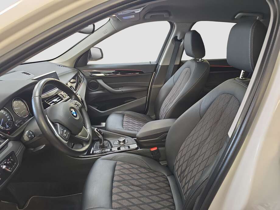 BMW X1 (Bild 2/18)