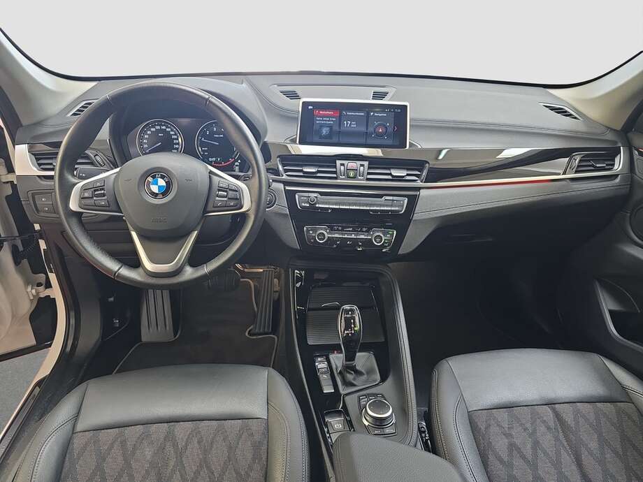 BMW X1 (Bild 5/18)