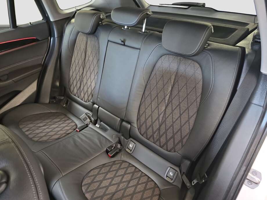 BMW X1 (Bild 6/18)