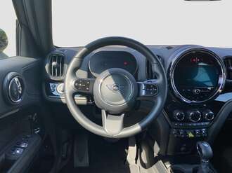 MINI Cooper SE Countryman ALL4 (Bild 3/24)