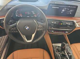 BMW 540d xDrive (Bild 3/19)