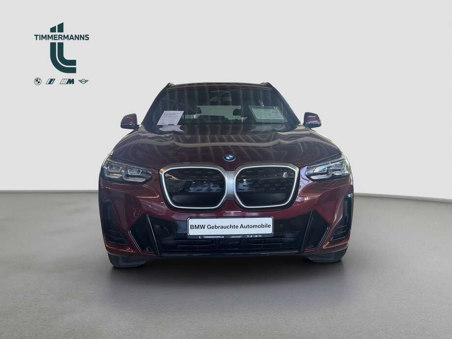 BMW iX3 (Bild 14/15)