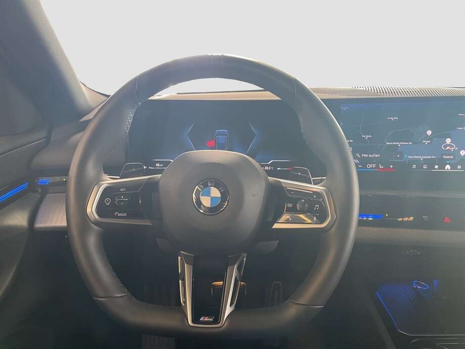 BMW 520d (Bild 3/20)