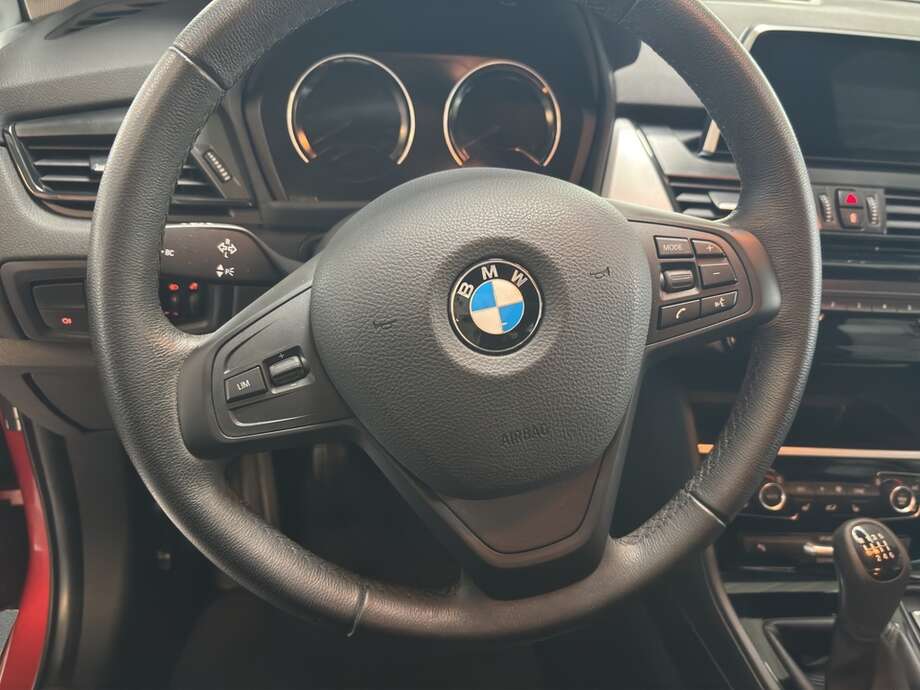 BMW 216 Gran Tourer (Bild 3/19)
