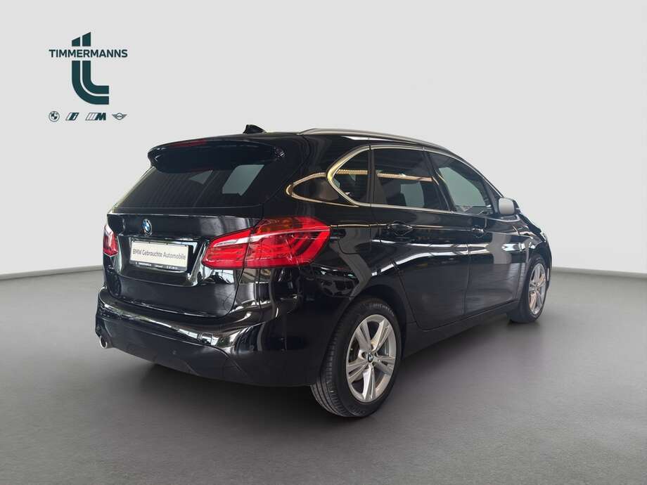 BMW 218 Active Tourer (Bild 11/16)