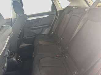 BMW 218 Active Tourer (Bild 2/16)