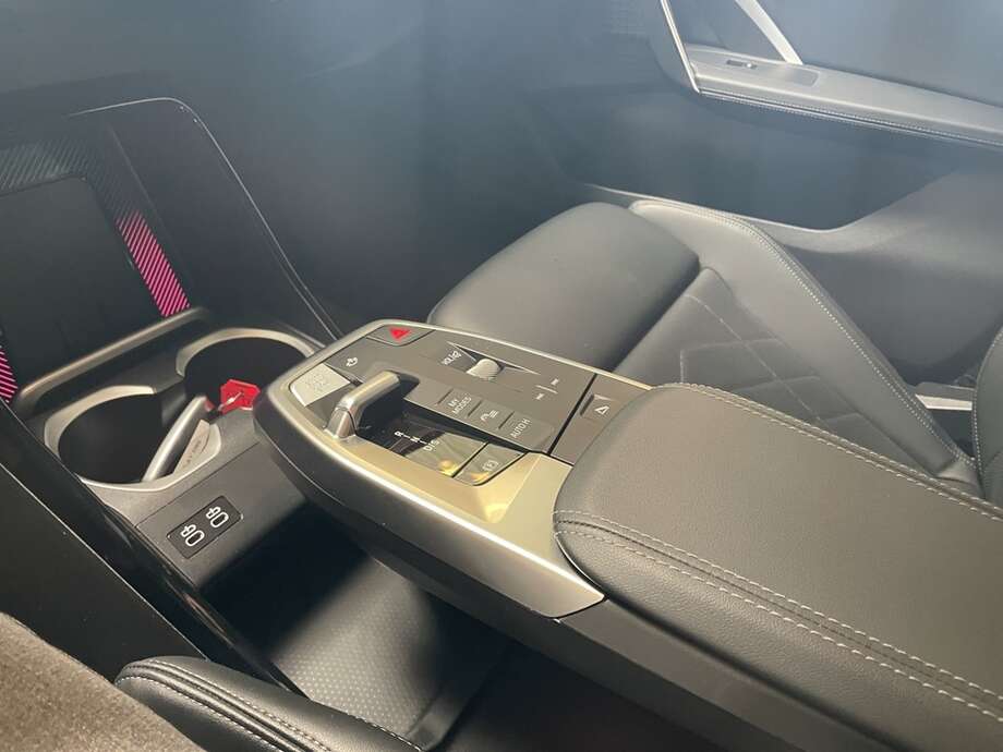 BMW X1 (Bild 9/17)
