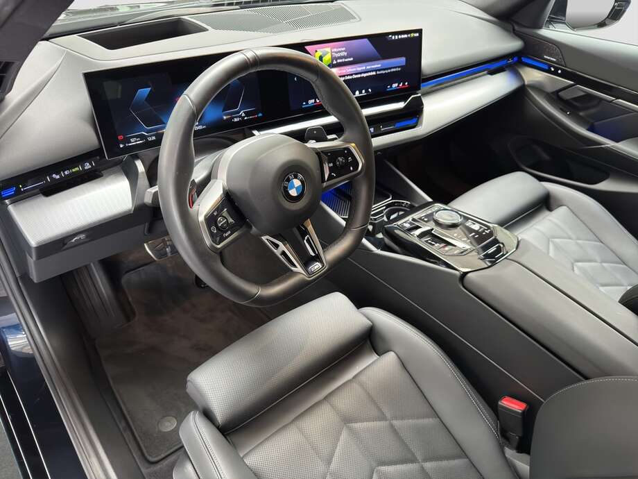 BMW 520d (Bild 3/18)