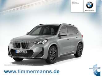 BMW iX1 xDrive30 (Bild 1/5)
