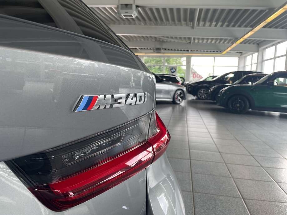 BMW M340i (Bild 8/19)