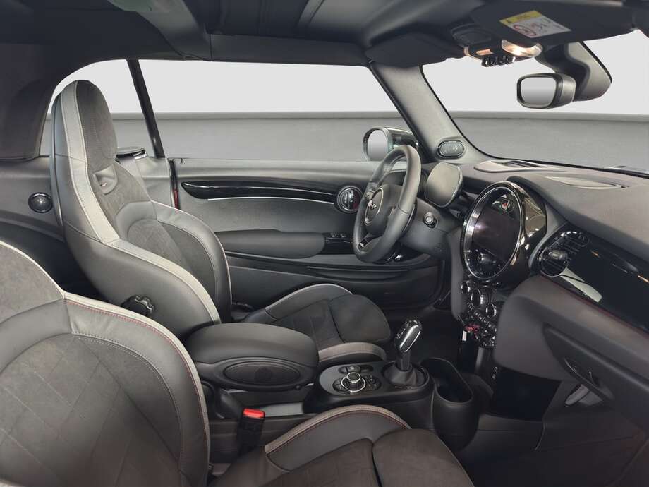 MINI John Cooper Works Cabrio (Bild 6/21)