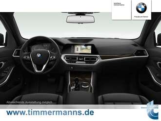 BMW 320i (Bild 2/5)