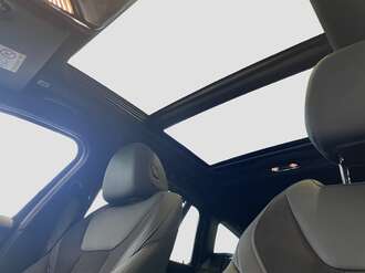 BMW 320d (Bild 1/16)