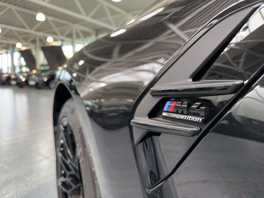 BMW M4 (Bild 8/23)