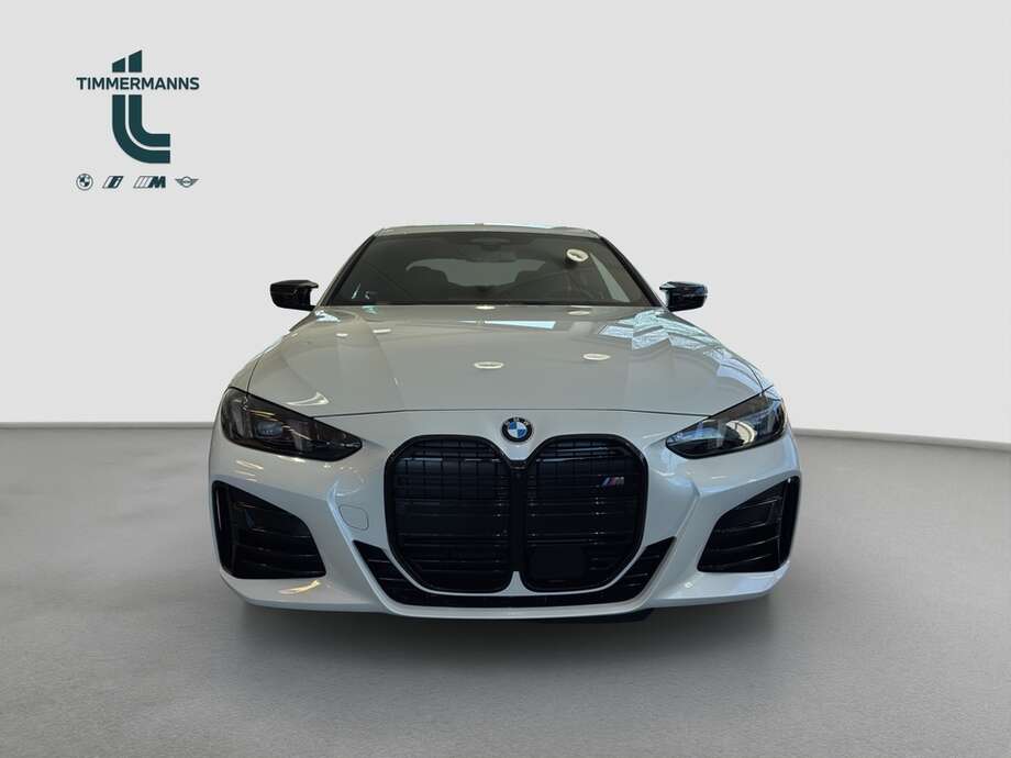 BMW M440 (Bild 16/17)
