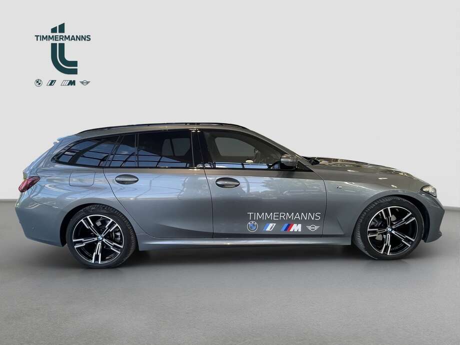 BMW 320d (Bild 13/16)