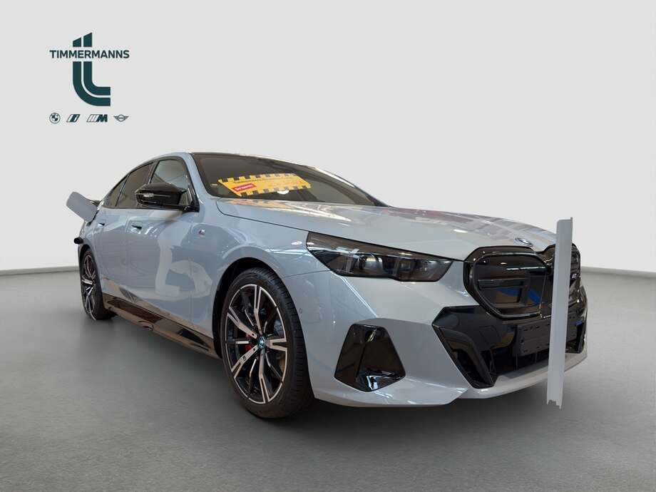 BMW i5 M60 xDrive Limousine (Bild 14/16)